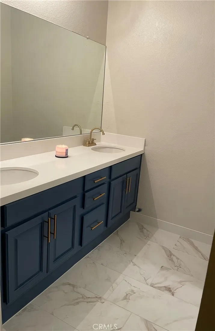 144 Zolder Street, Hemet, California 92544 home-pic-6